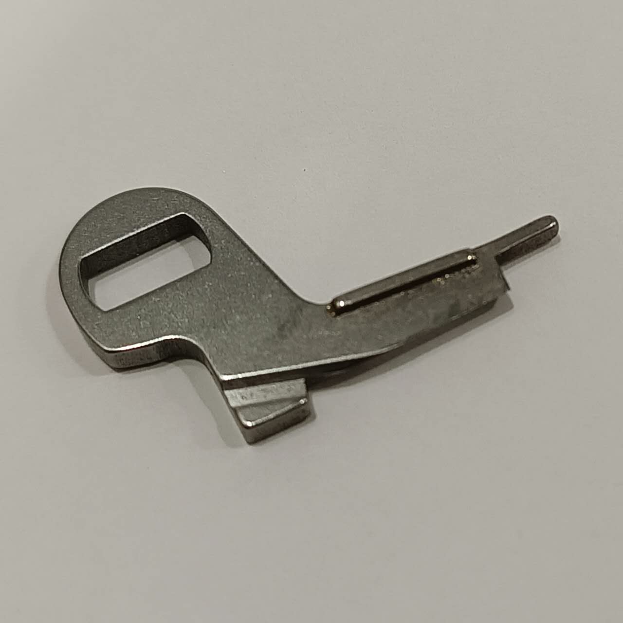 Embroidery Machine Cutting Part — 180